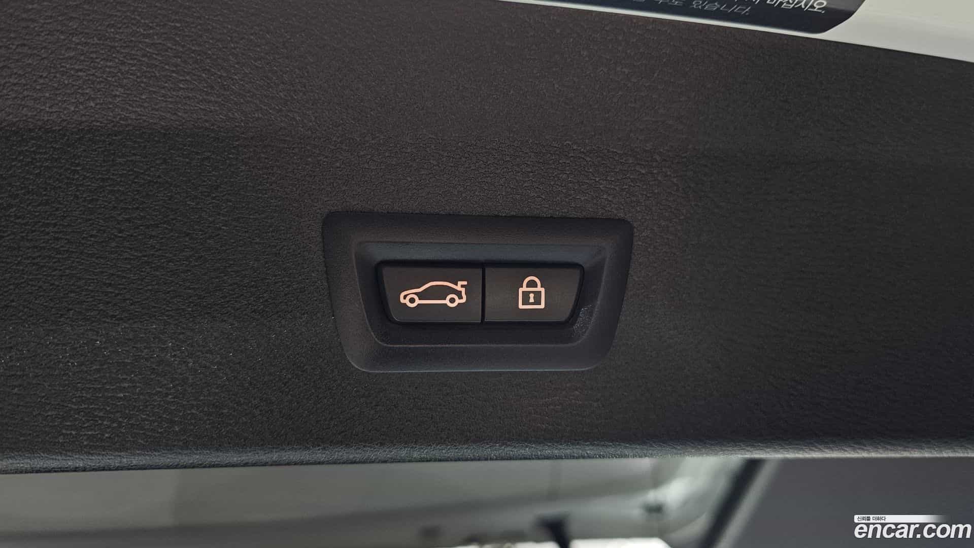 X1 BMW 2017.7-OPTION-041