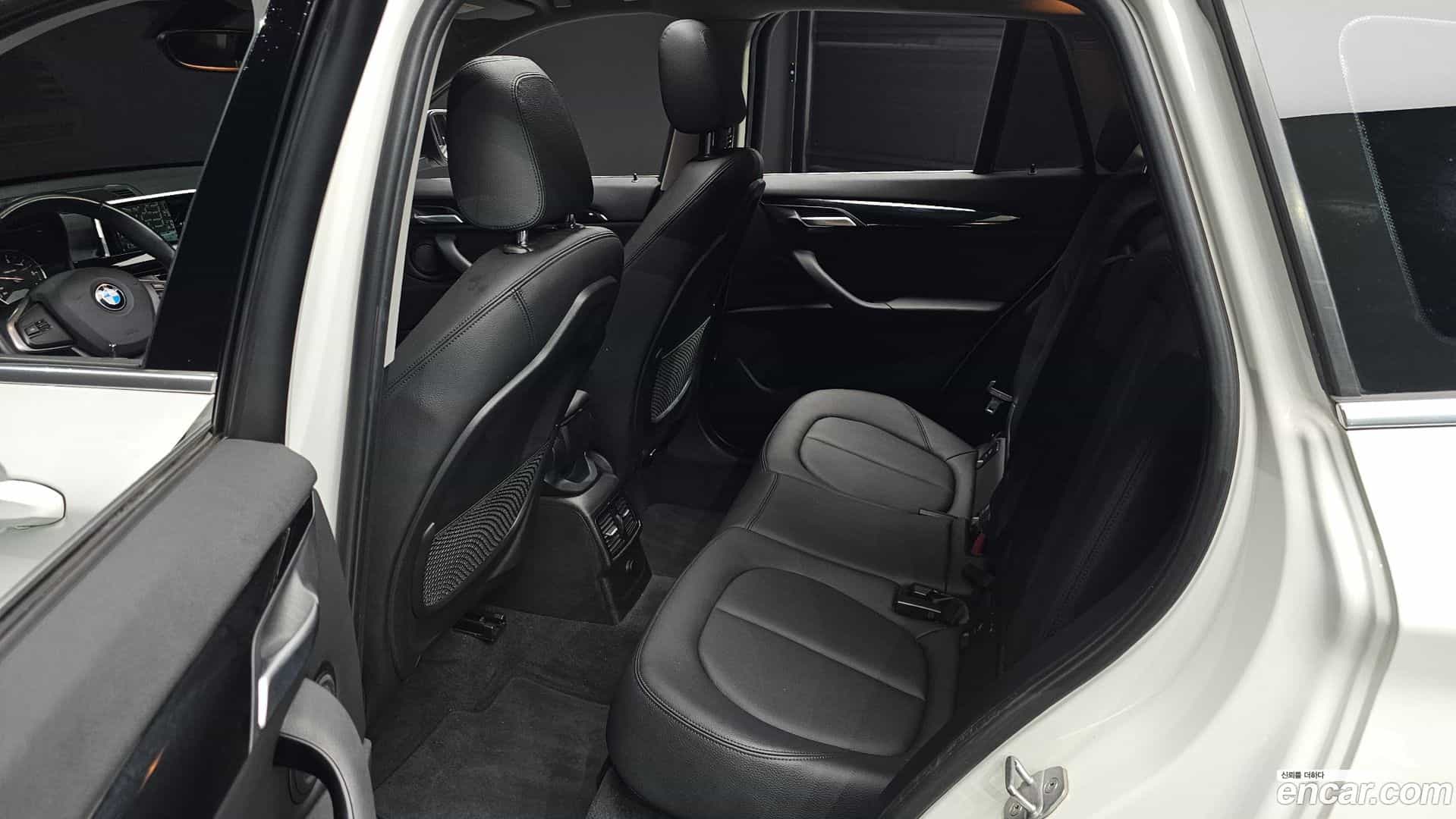 X1 BMW 2017.7-OPTION-043
