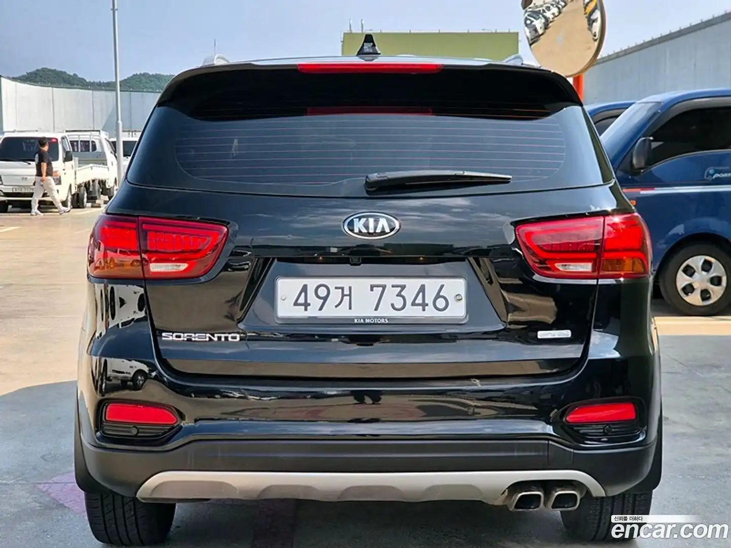 Sorento Kia 2018.6-OPTION-024