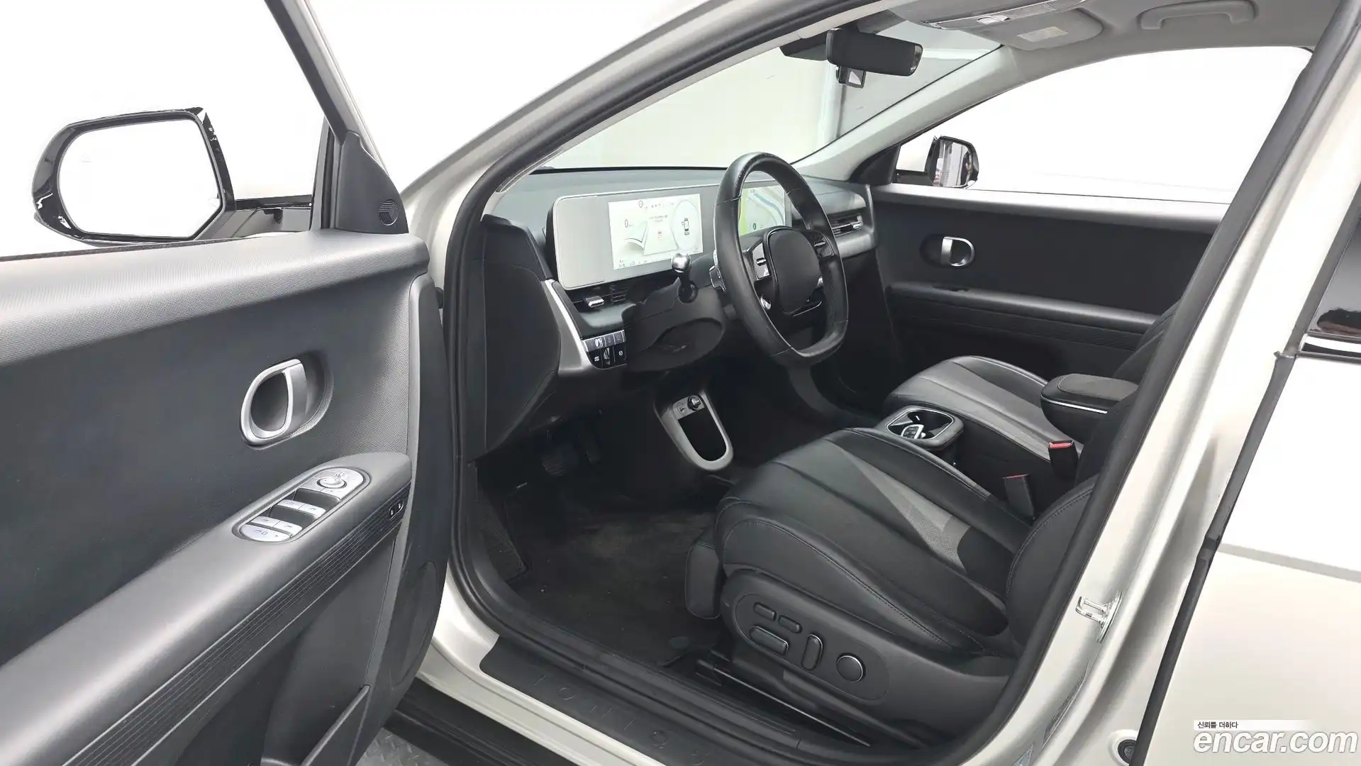 Ioniq5 Hyundai 2021.5-INNER-010