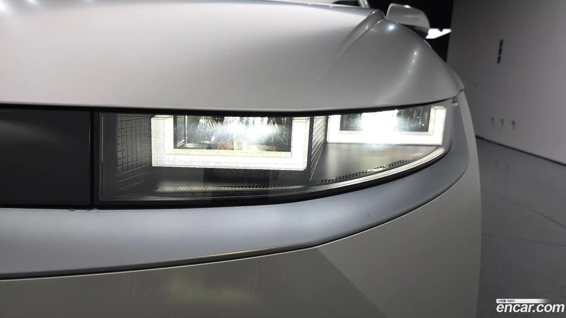 Ioniq5 Hyundai 2021.5-OUTER-032