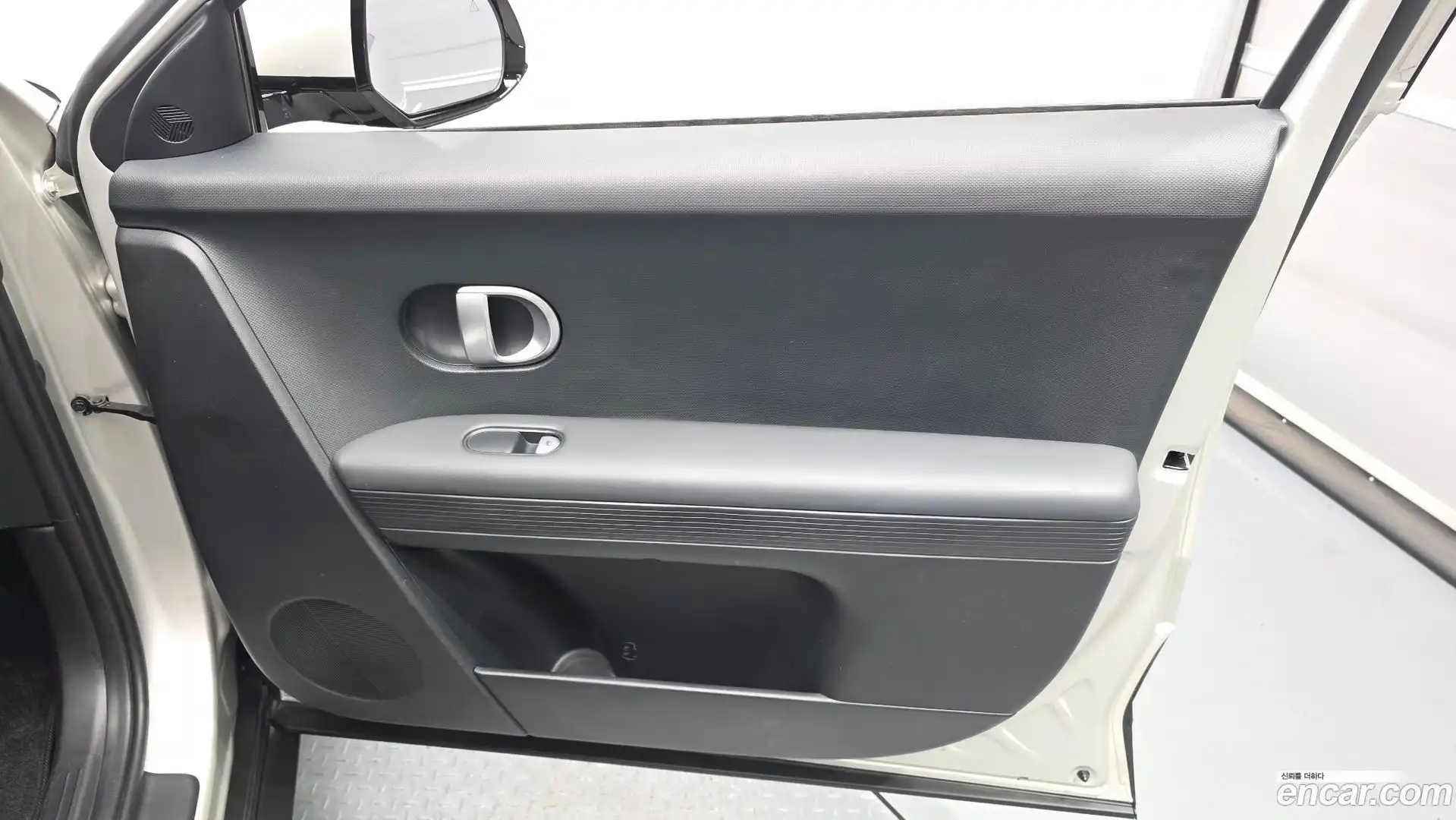 Ioniq5 Hyundai 2021.5-INNER-034