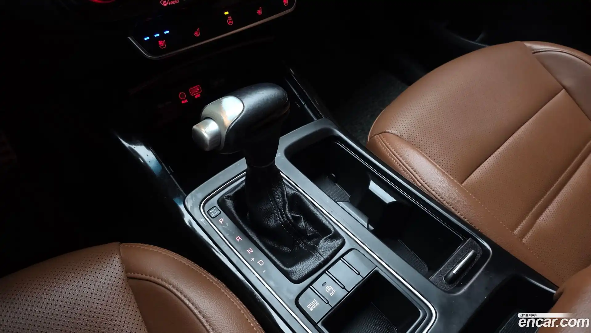 Sorento Kia 2019.7-INNER-009