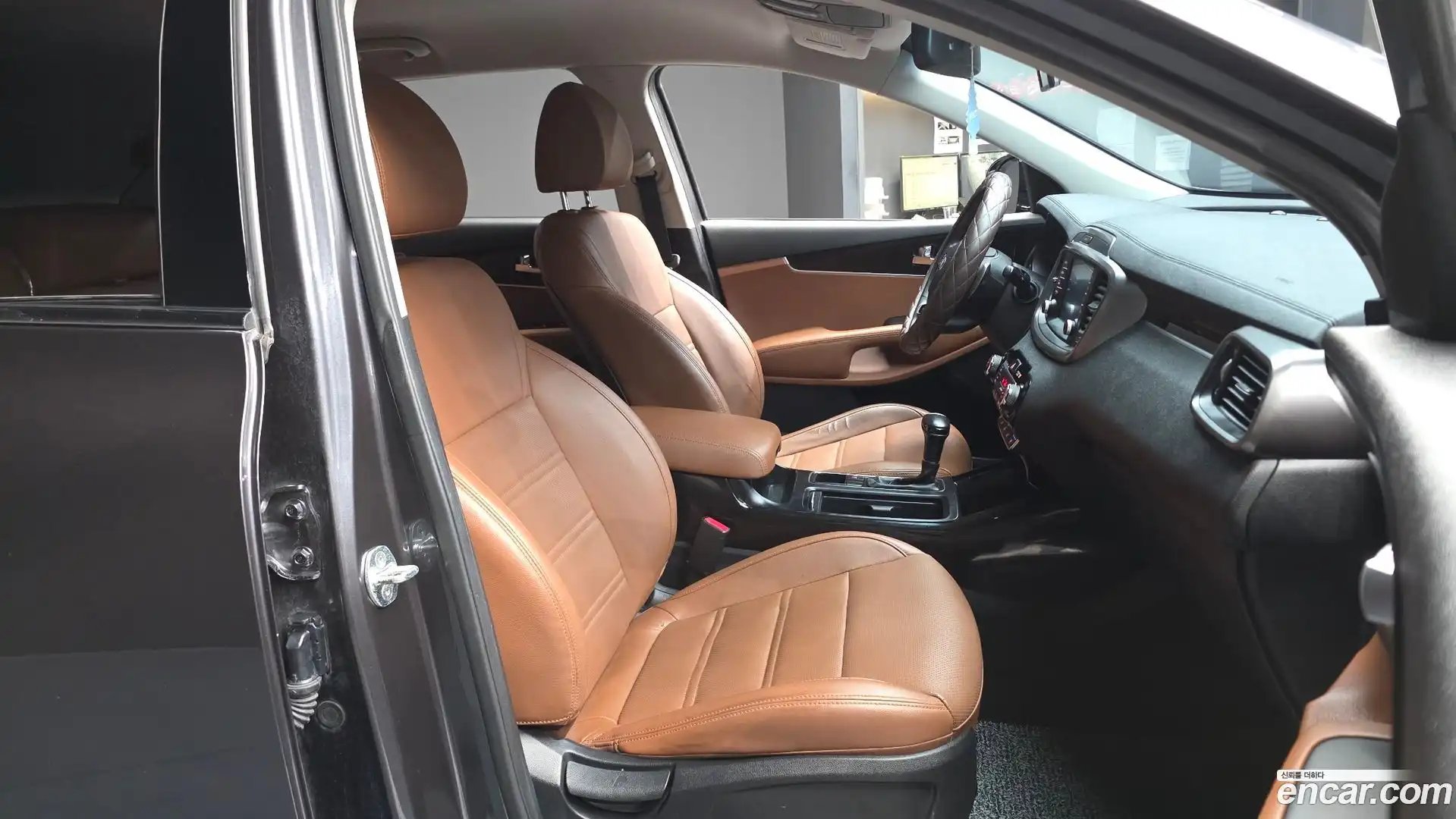Sorento Kia 2019.7-OPTION-015