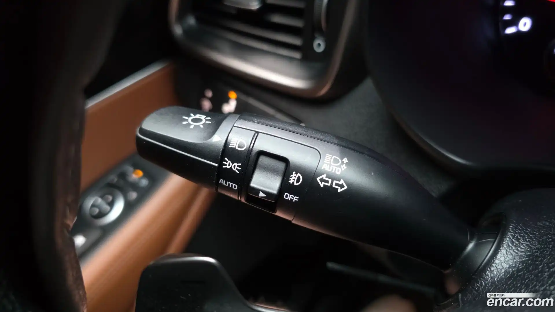Sorento Kia 2019.7-OPTION-022
