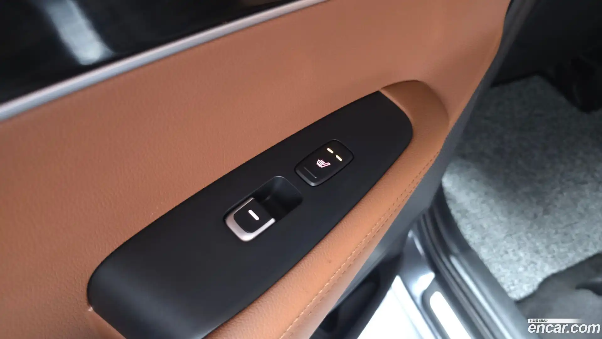Sorento Kia 2019.7-OPTION-024