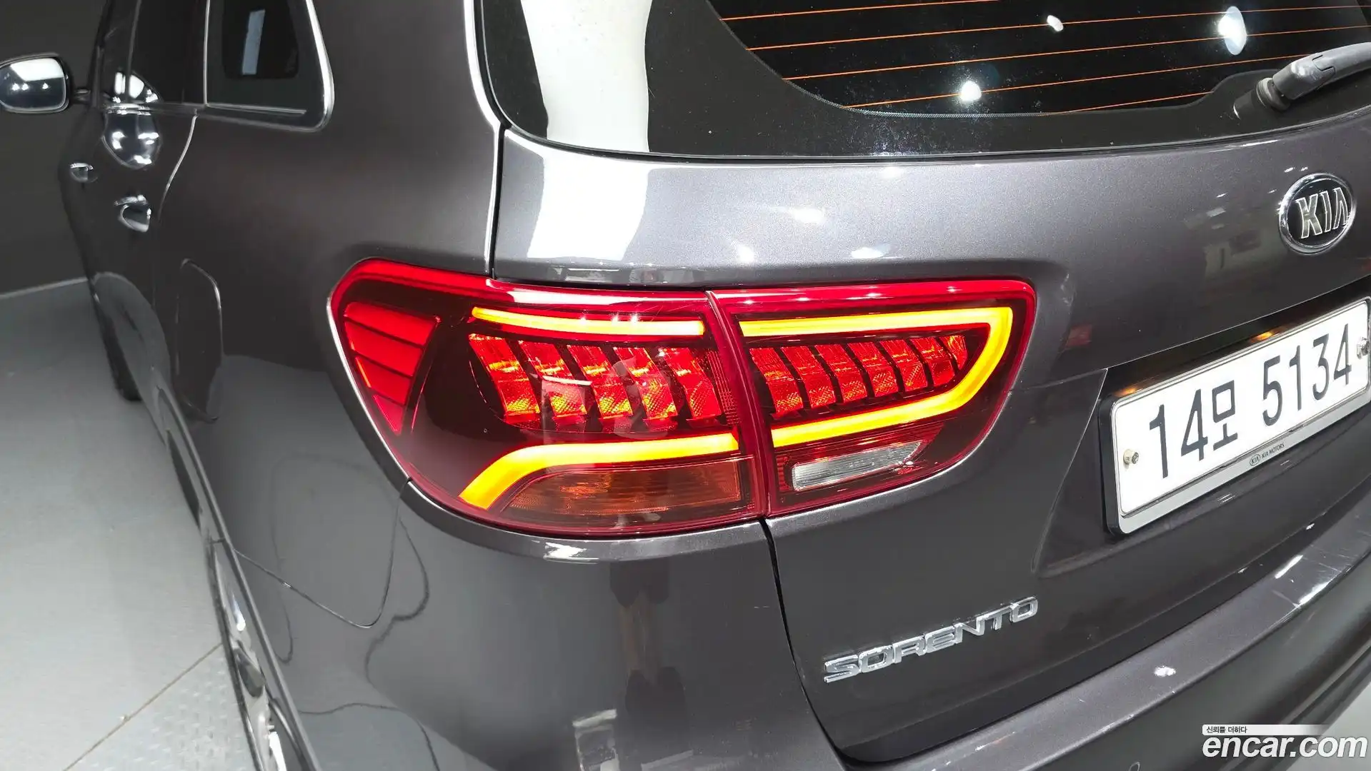 Sorento Kia 2019.7-OUTER-033