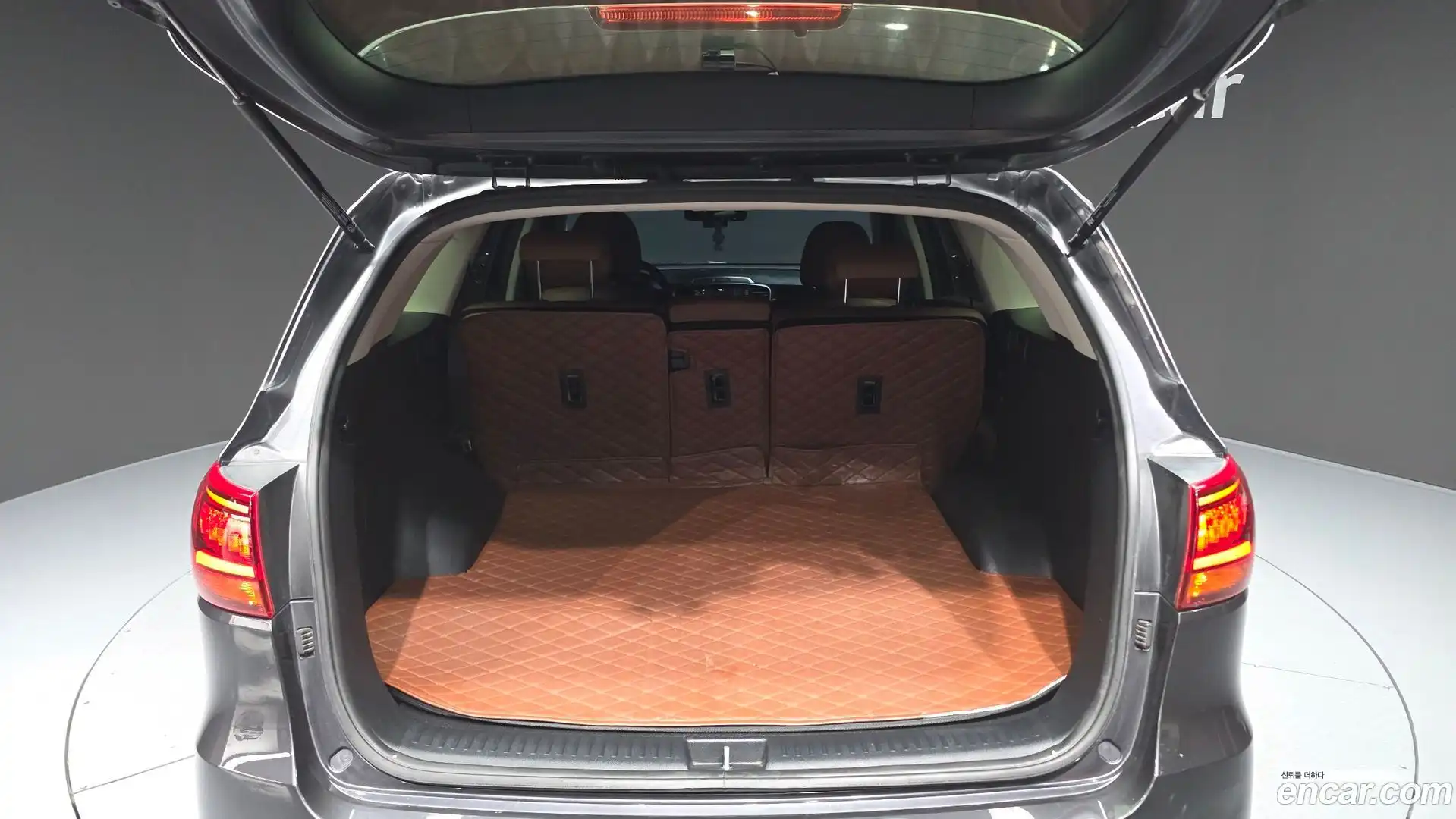Sorento Kia 2019.7-OPTION-043