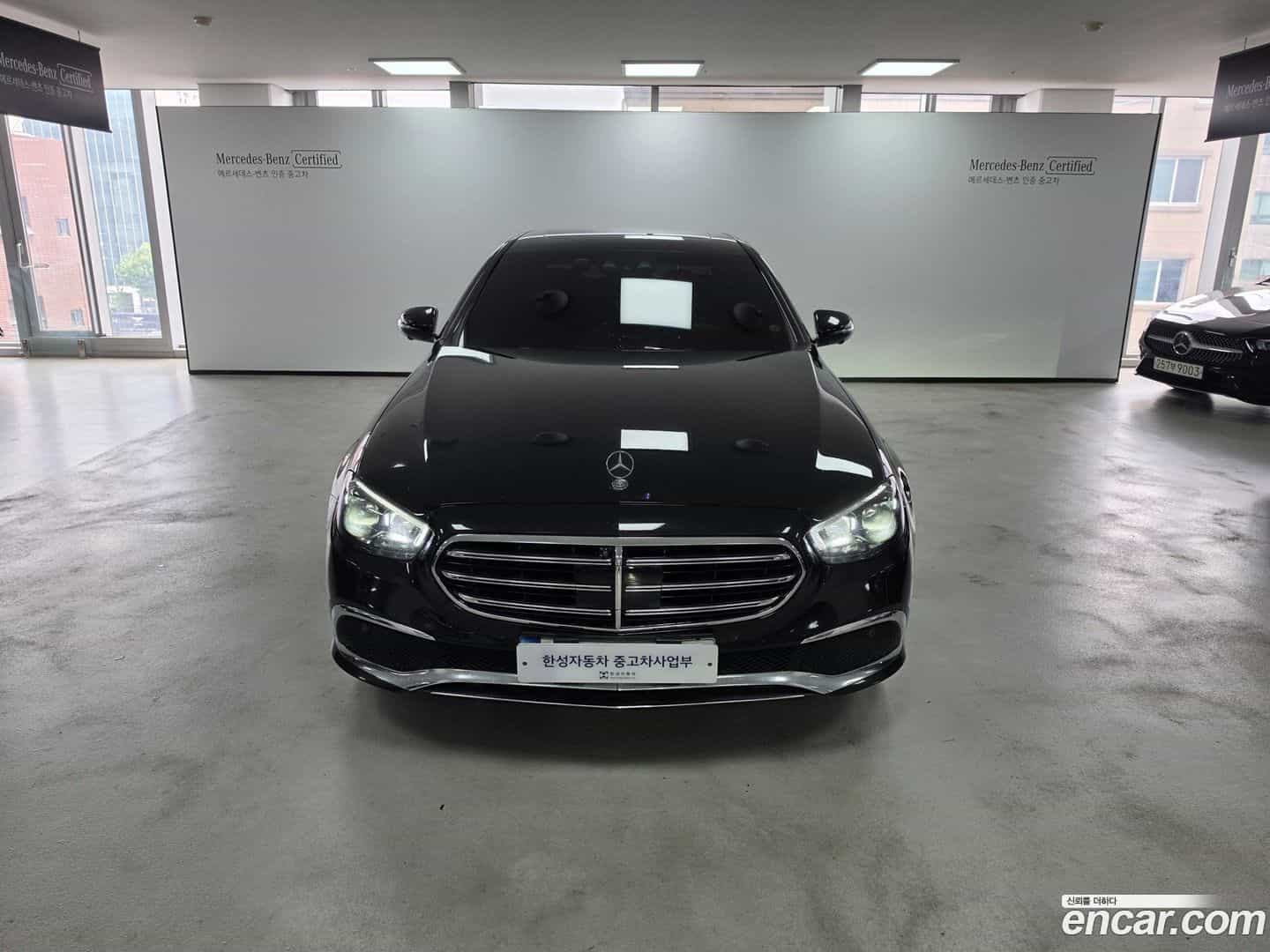 E-Class Mercedes-Benz 2023.5-OUTER-003