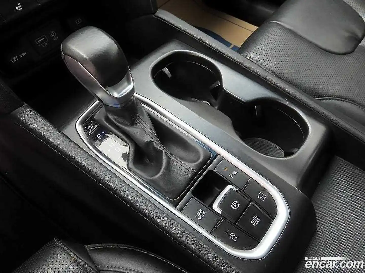 Santafe Hyundai 2018.4-INNER-010