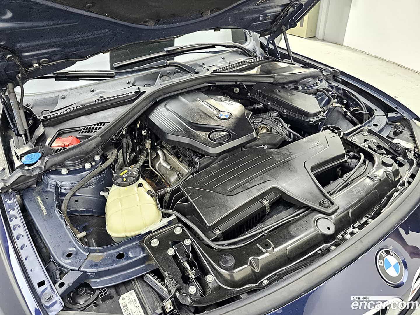 3-Series BMW 2017.2-OUTER-006