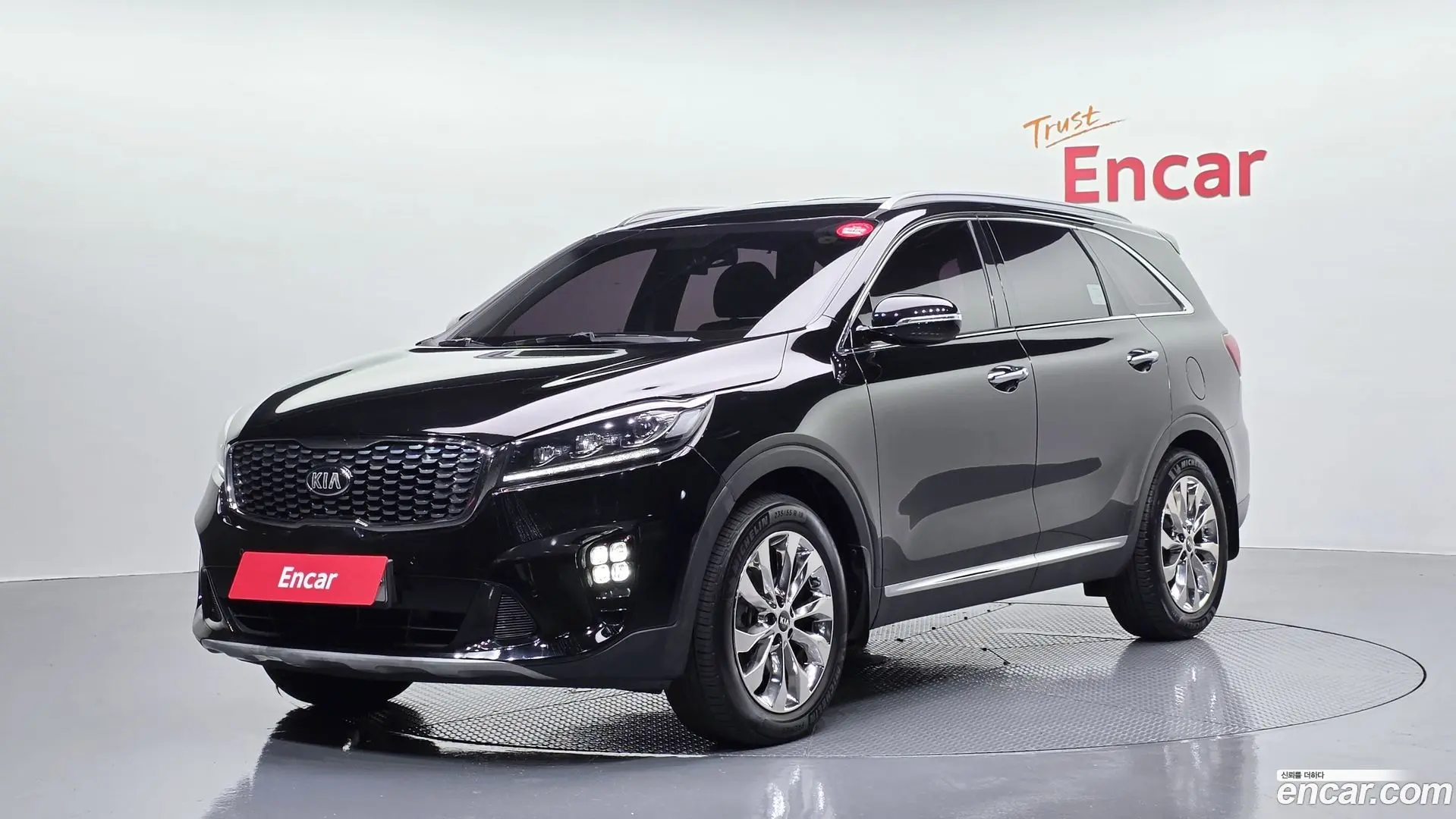 Main__Slider__Photo:Sorento Kia 2017.11-0