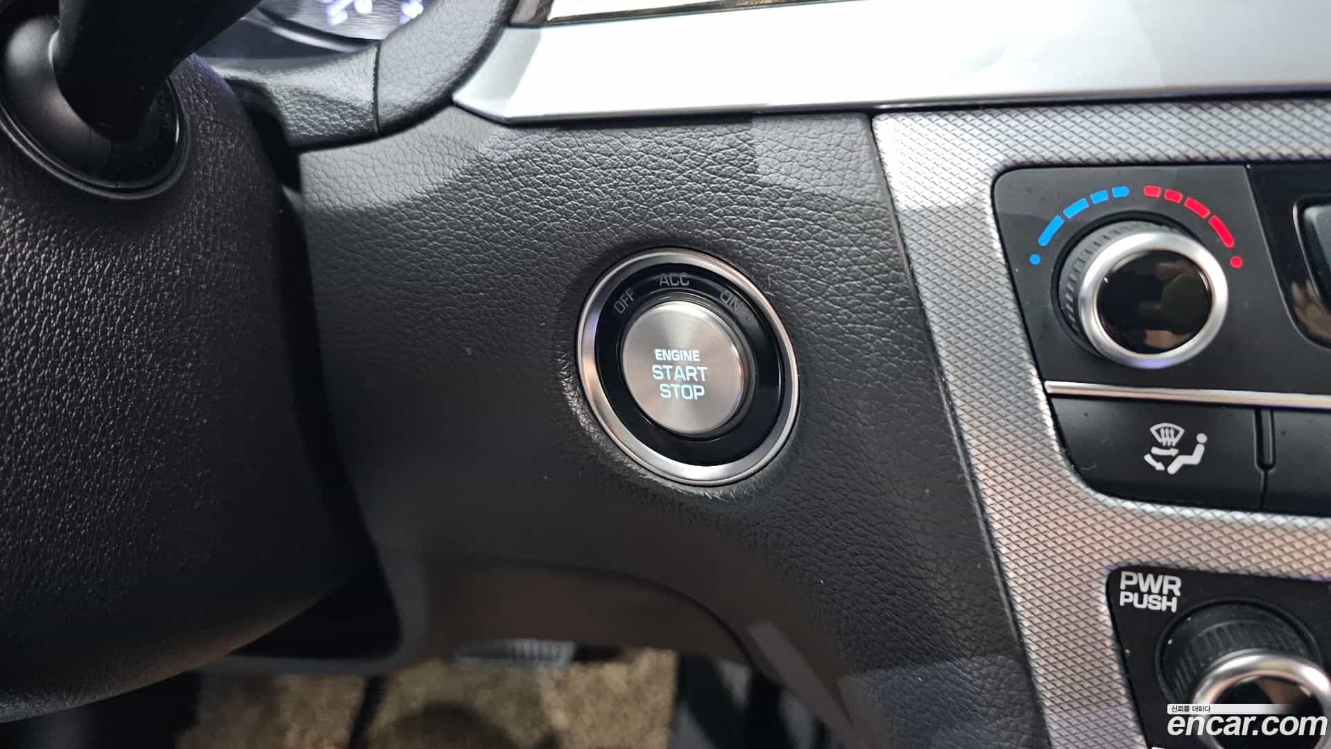 G80 Genesis 2018.1-OPTION-042