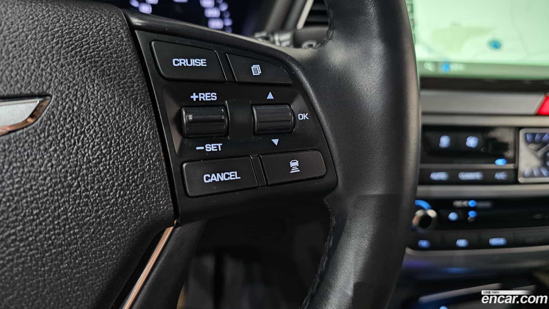 G80 Genesis 2018.1-OPTION-045