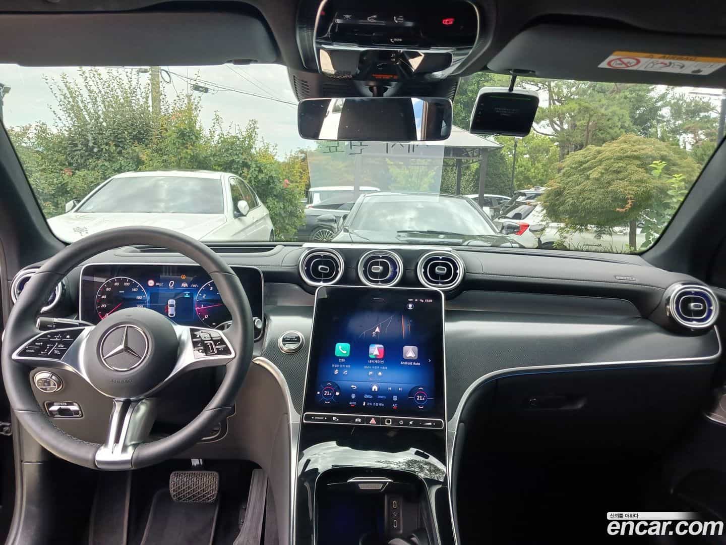 GLC-Class Mercedes-Benz 2025.9-INNER-007