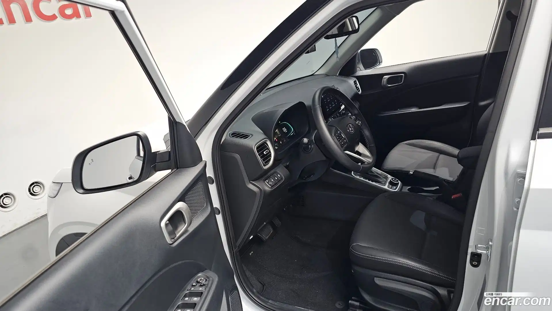 Venue Hyundai 2025.8-INNER-010