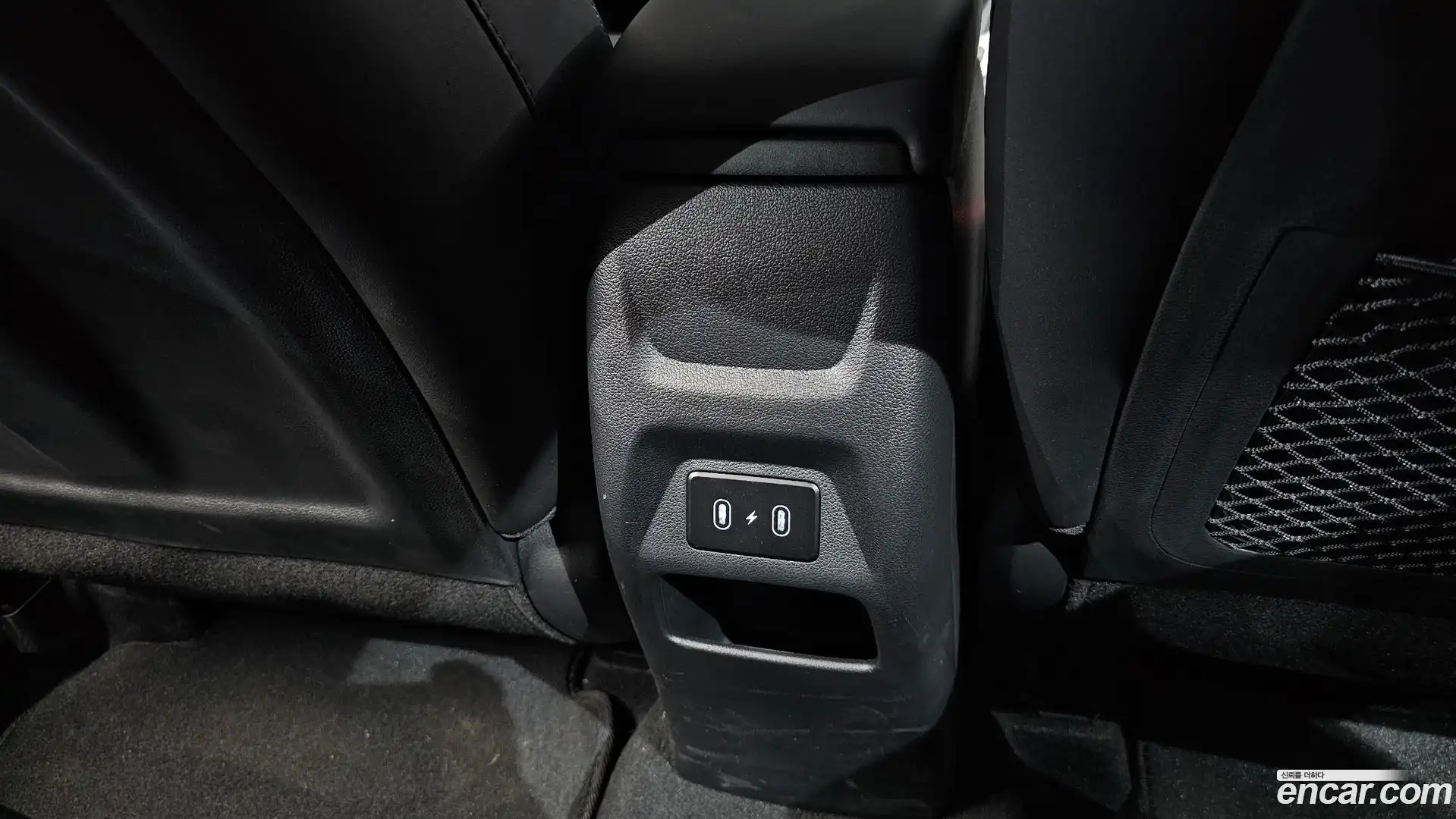 Venue Hyundai 2025.8-OPTION-044