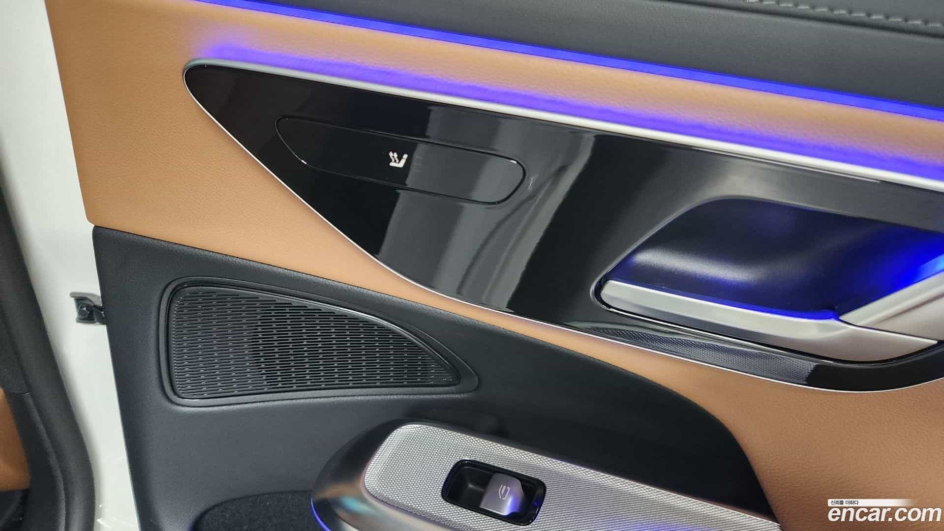 E-Class Mercedes-Benz 2025.10-OPTION-022