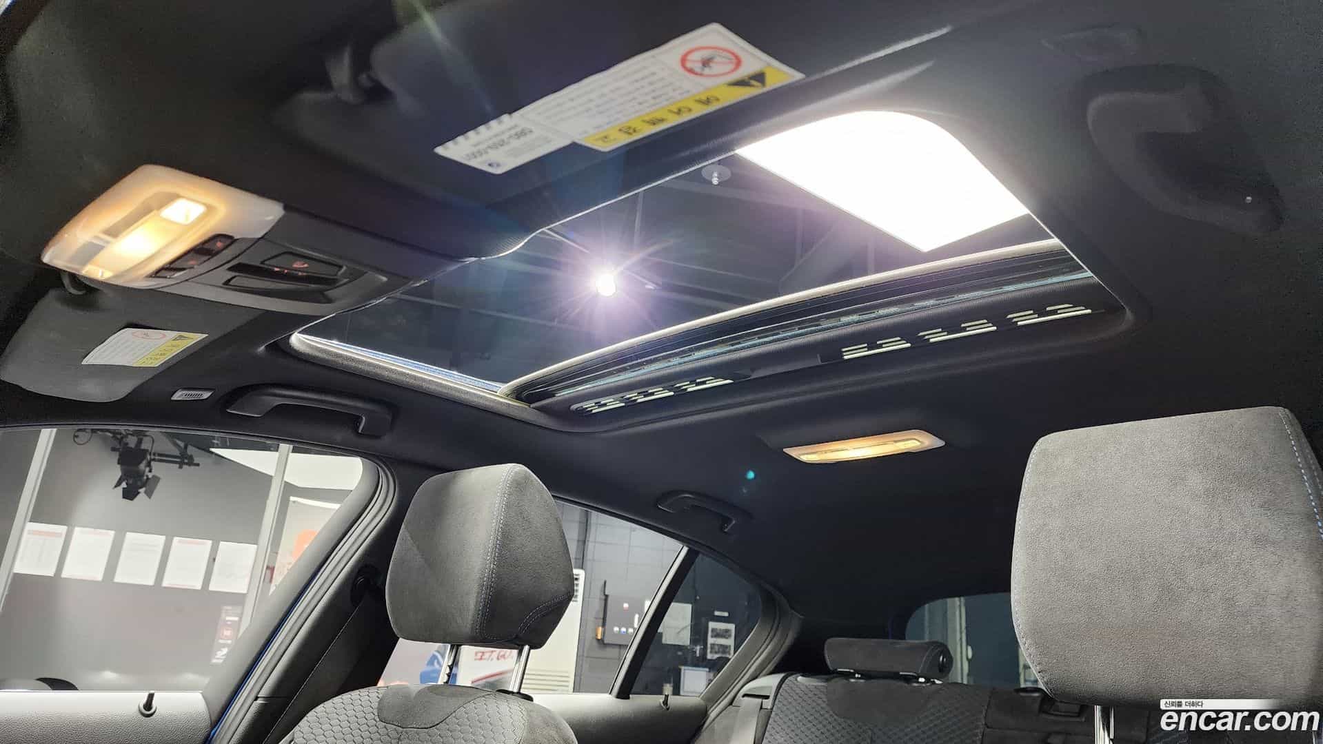 1-Series BMW 2018.2-OPTION-023