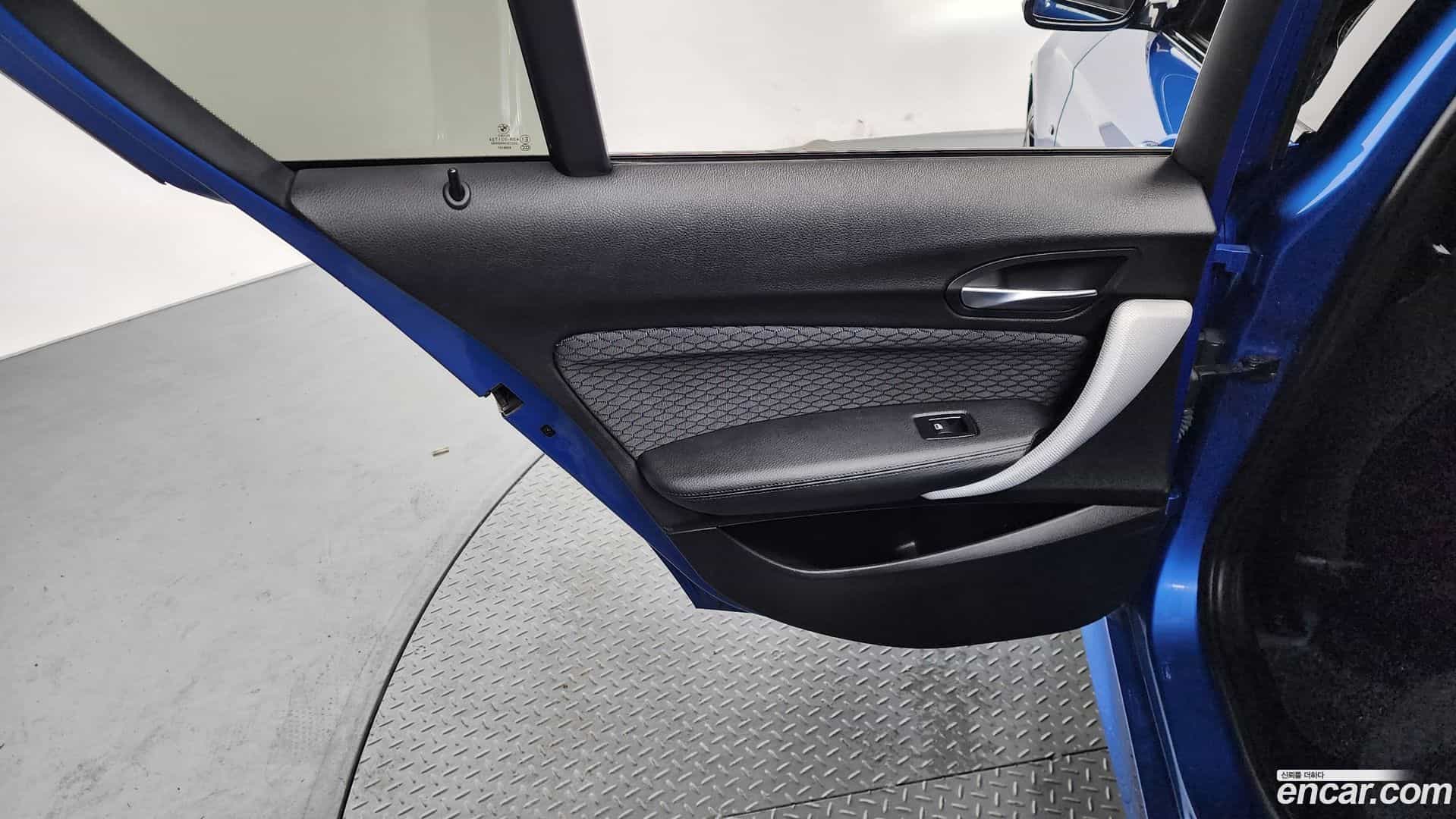 1-Series BMW 2018.2-INNER-035