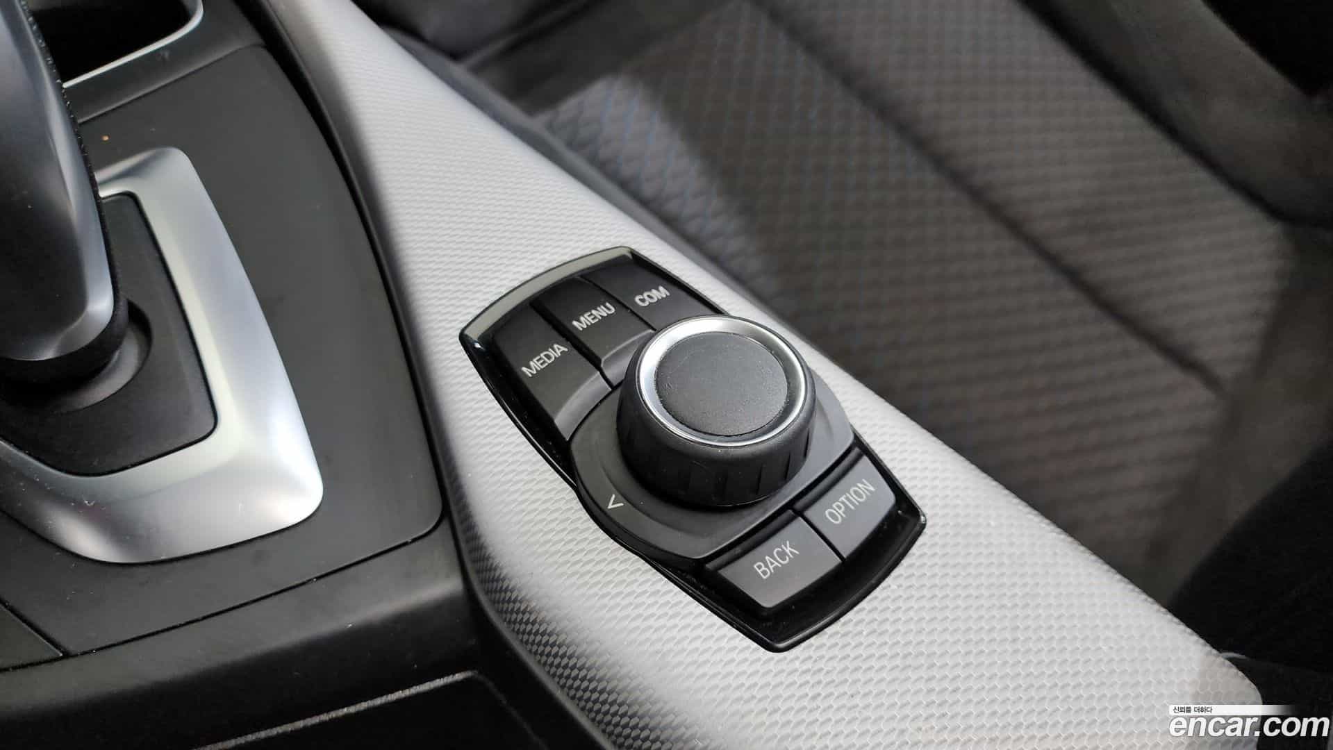 1-Series BMW 2018.2-OPTION-043