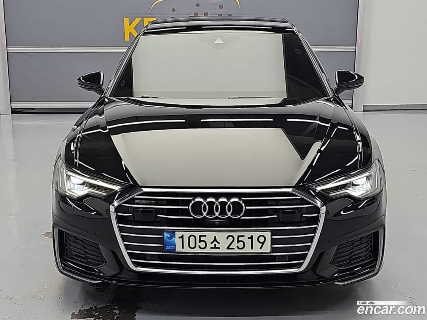 A6 Audi 2021.10-OUTER-001
