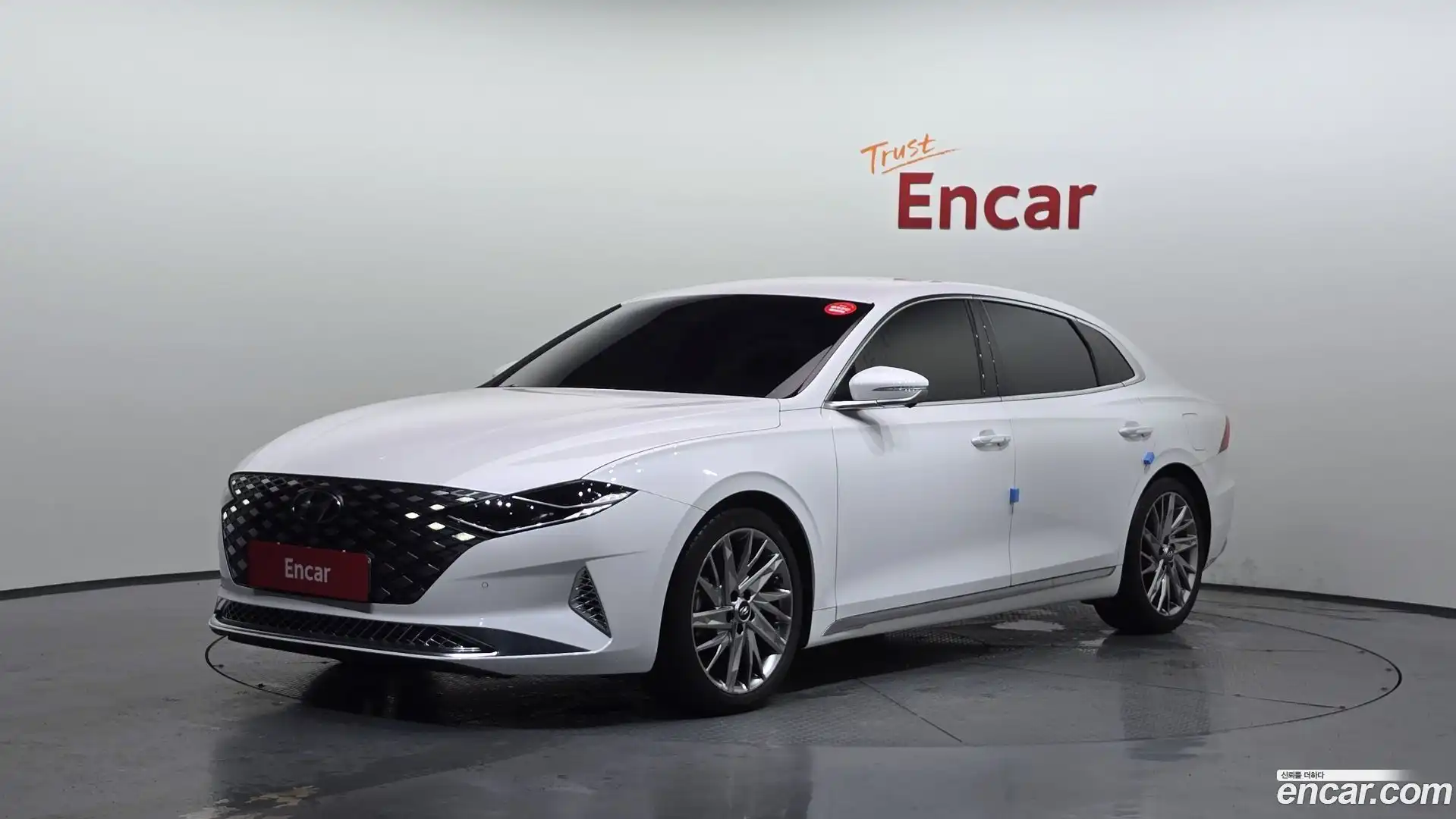 Grandeur Hyundai 2020.7-OUTER-001