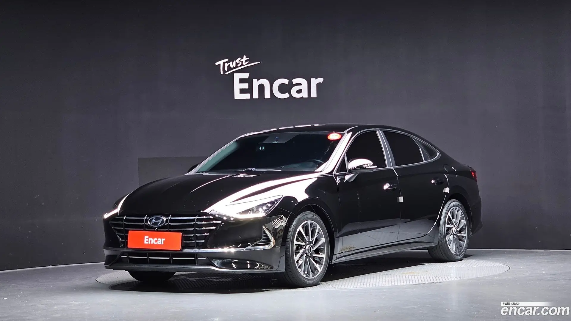 Main__Slider__Photo:Sonata Hyundai 2019.4-0