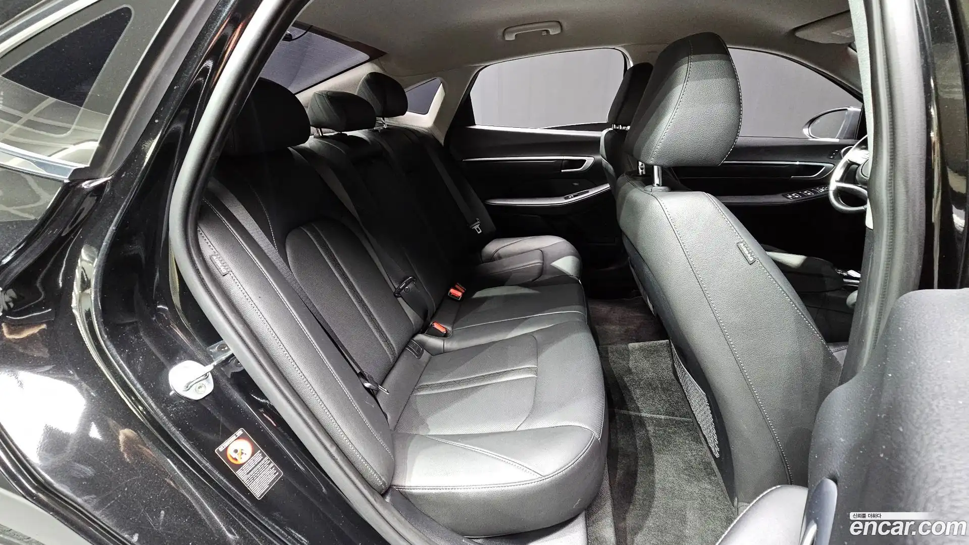 Sonata Hyundai 2019.4-OPTION-023