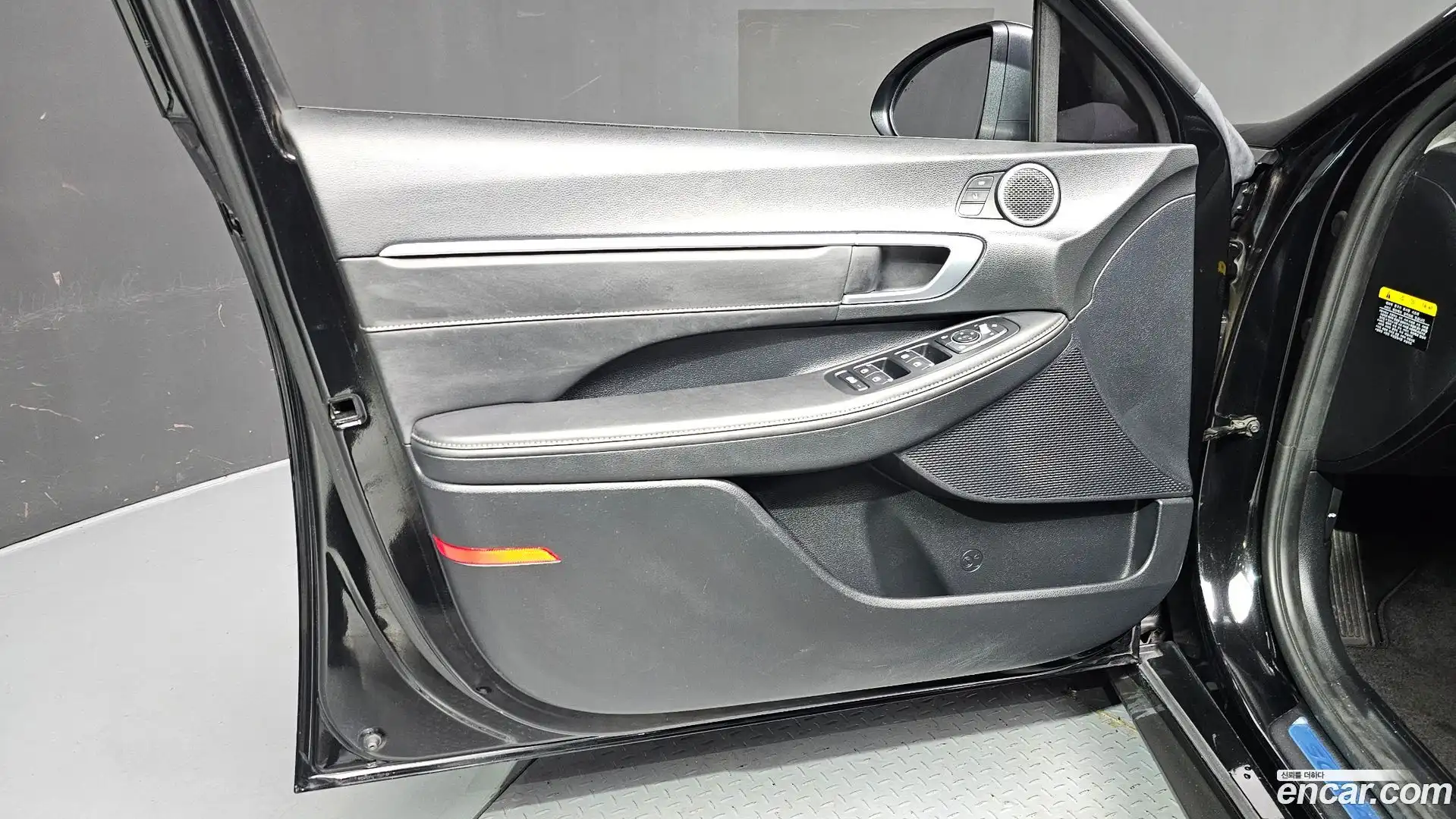 Sonata Hyundai 2019.4-INNER-034