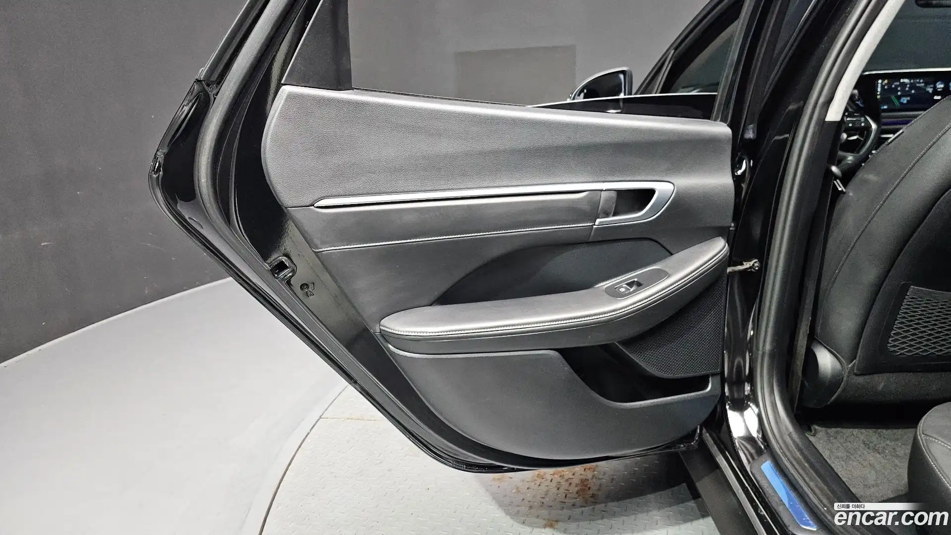 Sonata Hyundai 2019.4-INNER-035