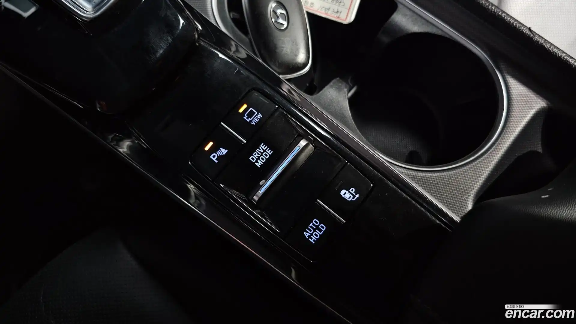 Sonata Hyundai 2019.4-OPTION-046