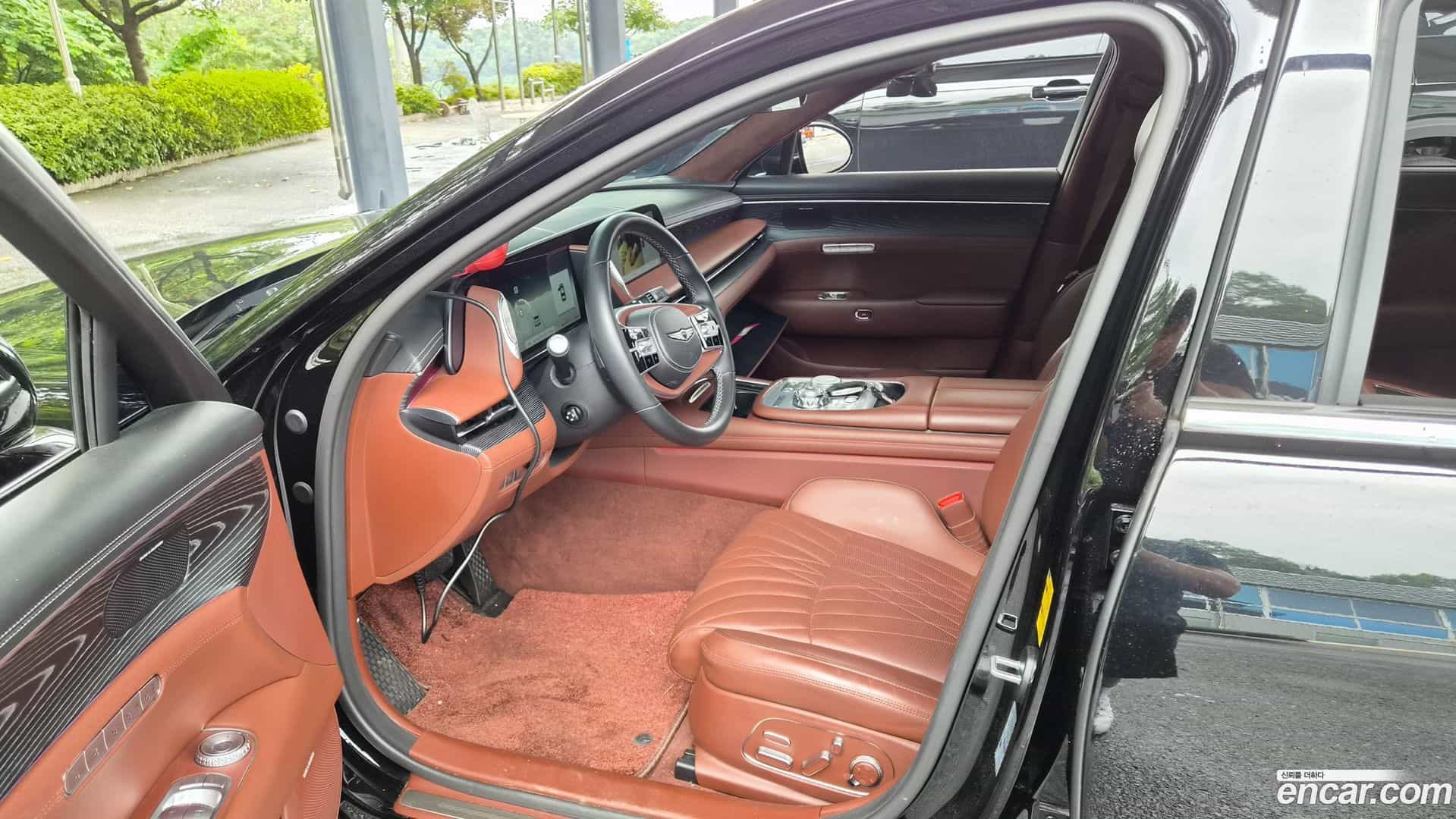 G90 Genesis 2023.2-OUTER-006
