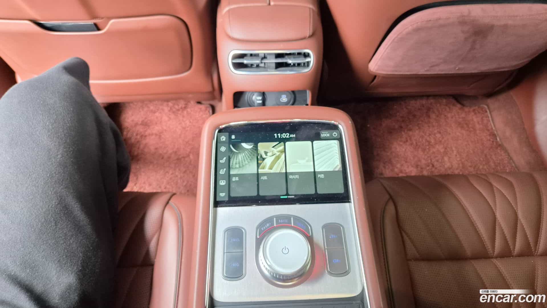 G90 Genesis 2023.2-INNER-009