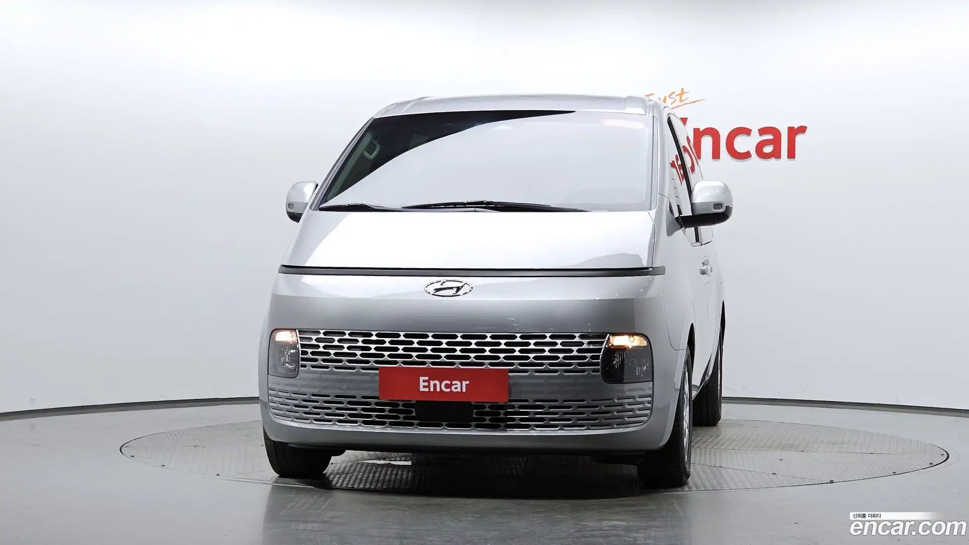 Staria Hyundai 2022.5-OUTER-003