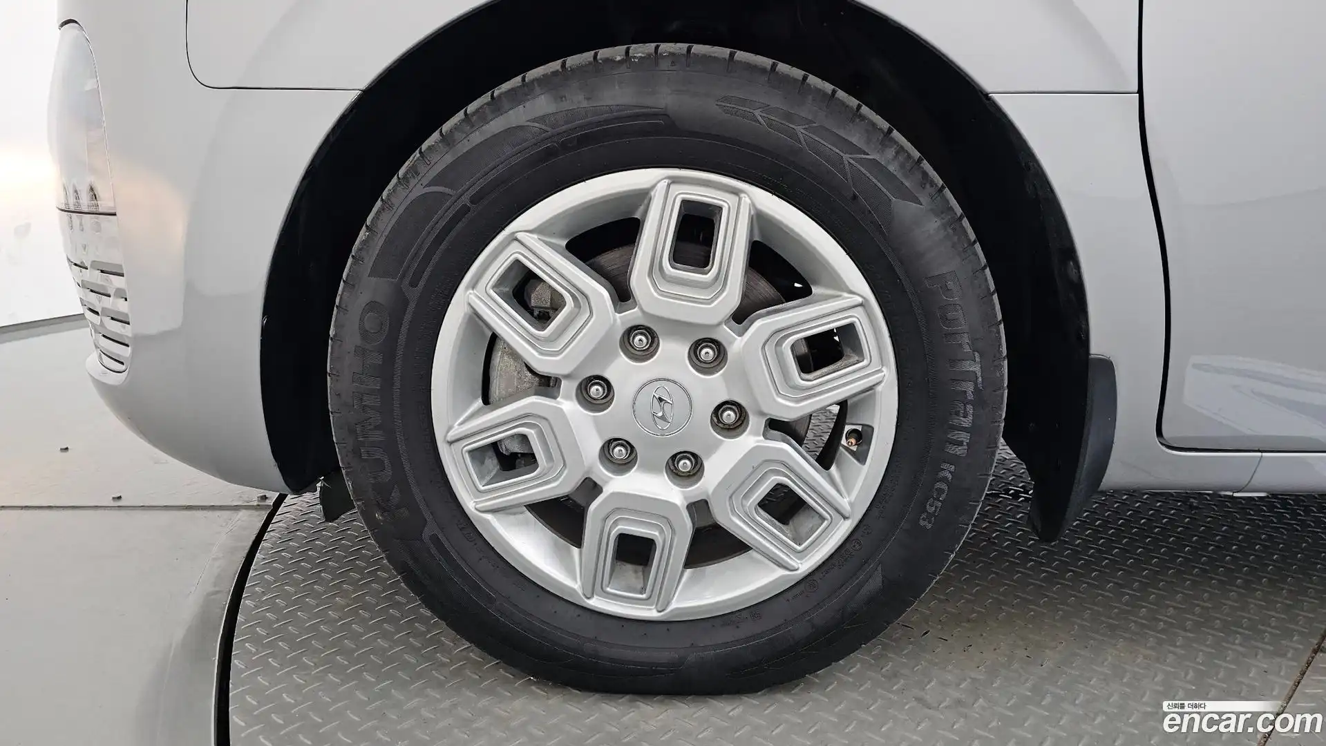 Staria Hyundai 2022.5-OUTER-005