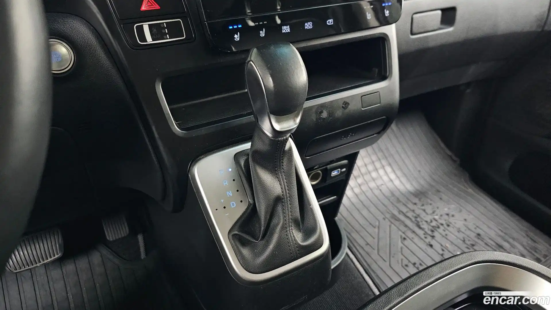 Staria Hyundai 2022.5-INNER-009