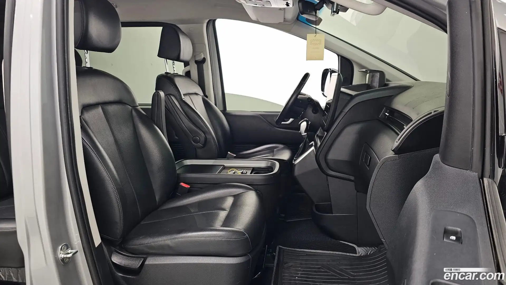 Staria Hyundai 2022.5-INNER-036
