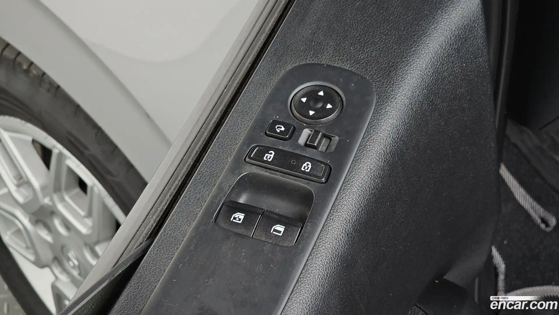 Staria Hyundai 2022.5-OPTION-043