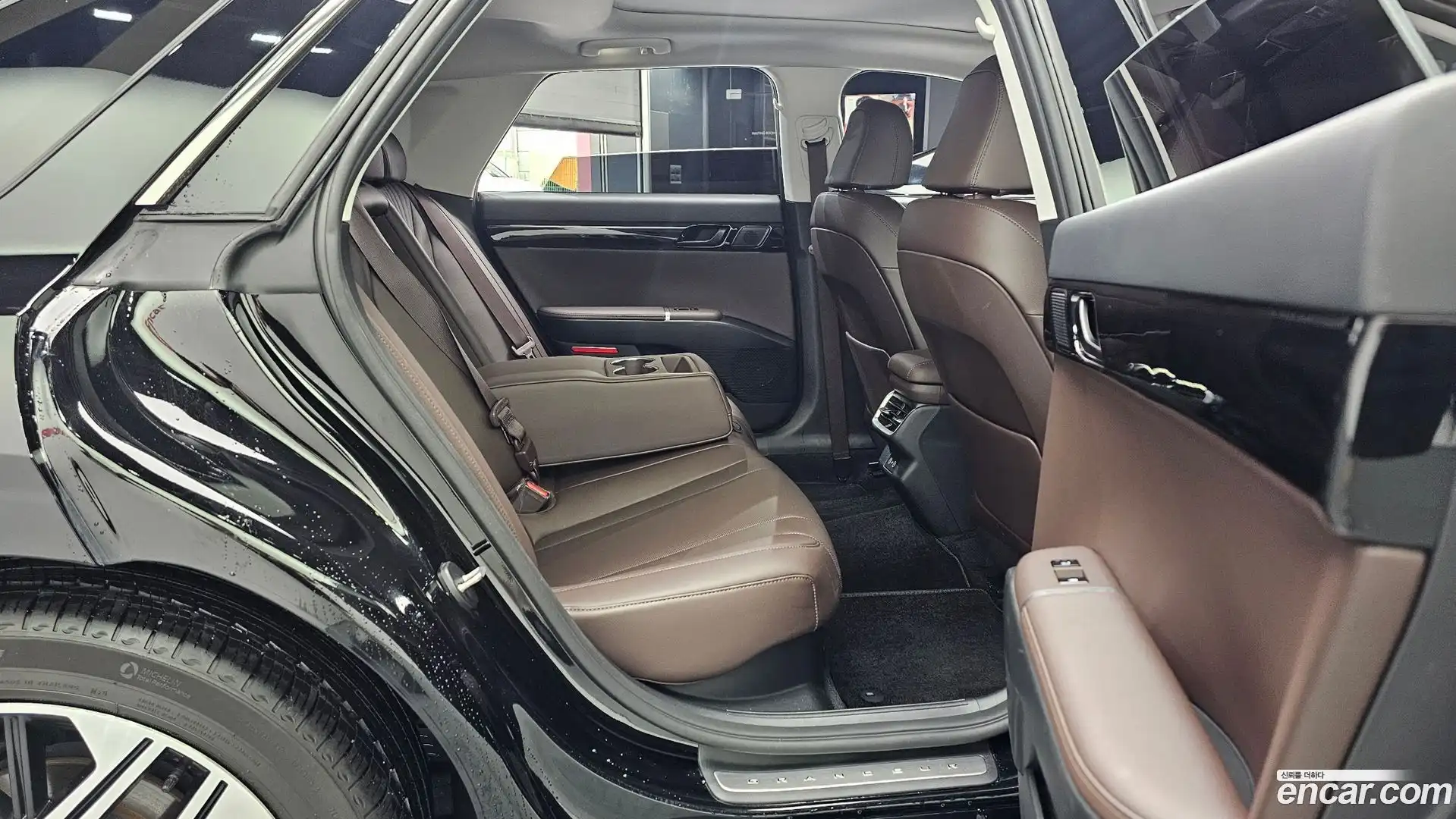 Grandeur Hyundai 2024.4-OPTION-016