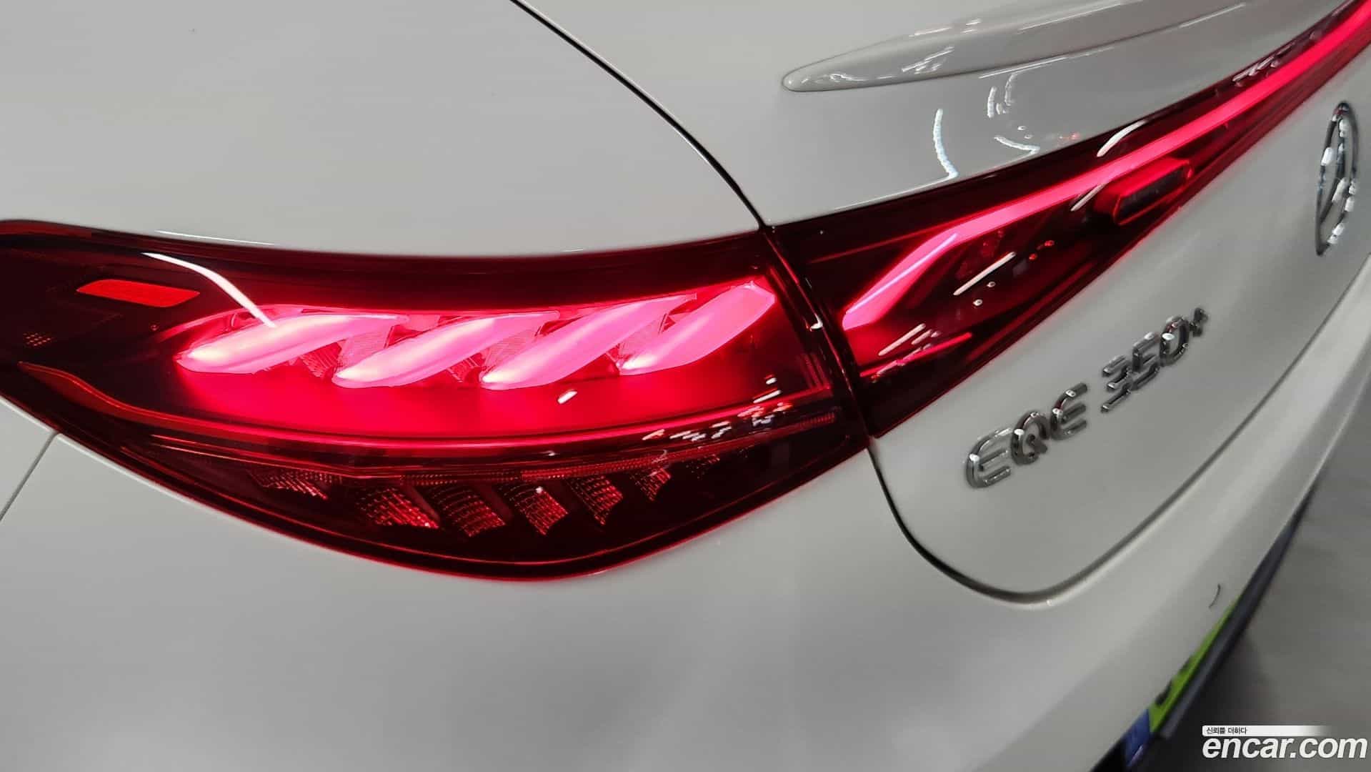 EQE Mercedes-Benz 2024.11-OPTION-016