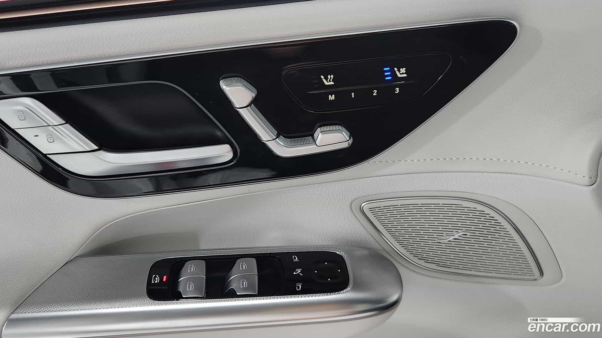 EQE Mercedes-Benz 2024.11-OPTION-018