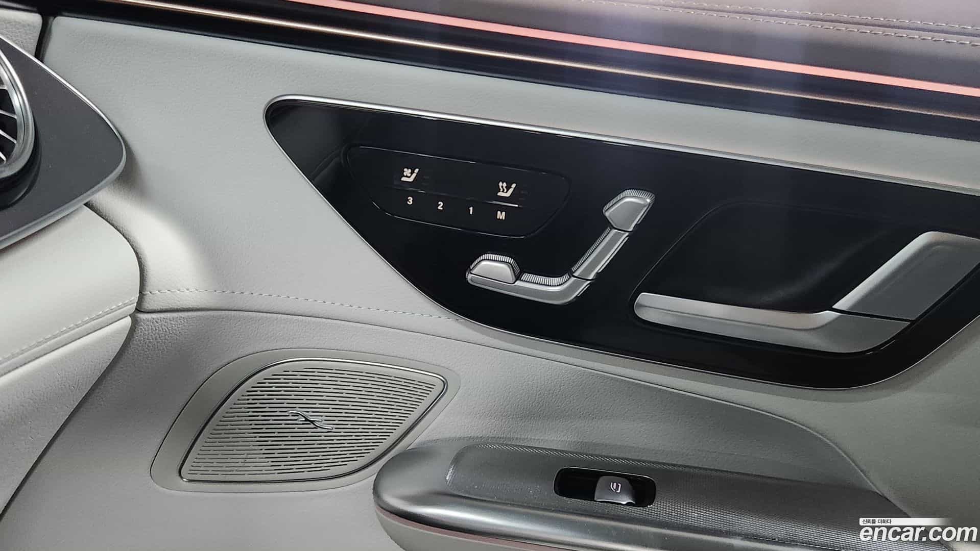 EQE Mercedes-Benz 2024.11-OPTION-019