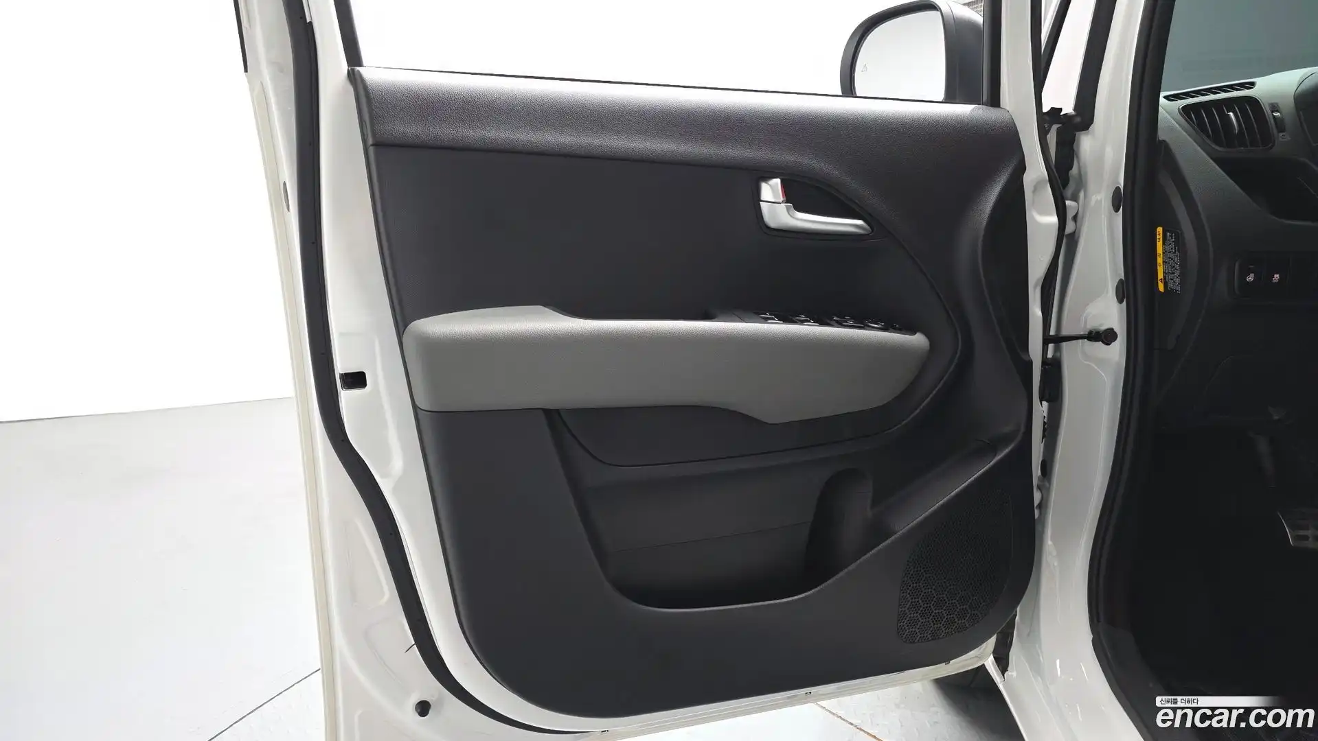 RAY Kia 2024.6-INNER-034
