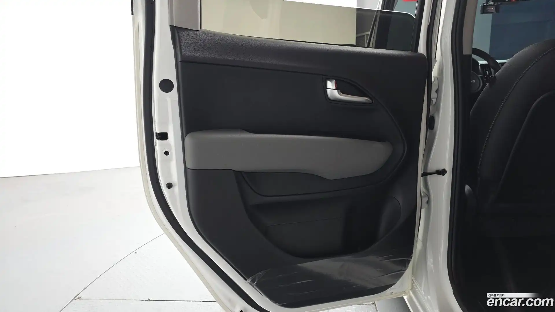 RAY Kia 2024.6-INNER-035