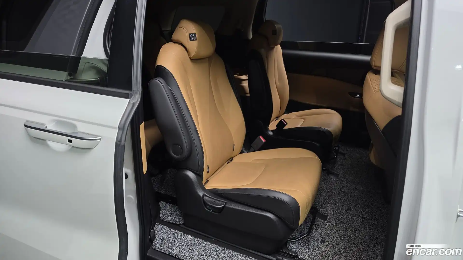 Canival Kia 2022.5-OPTION-016