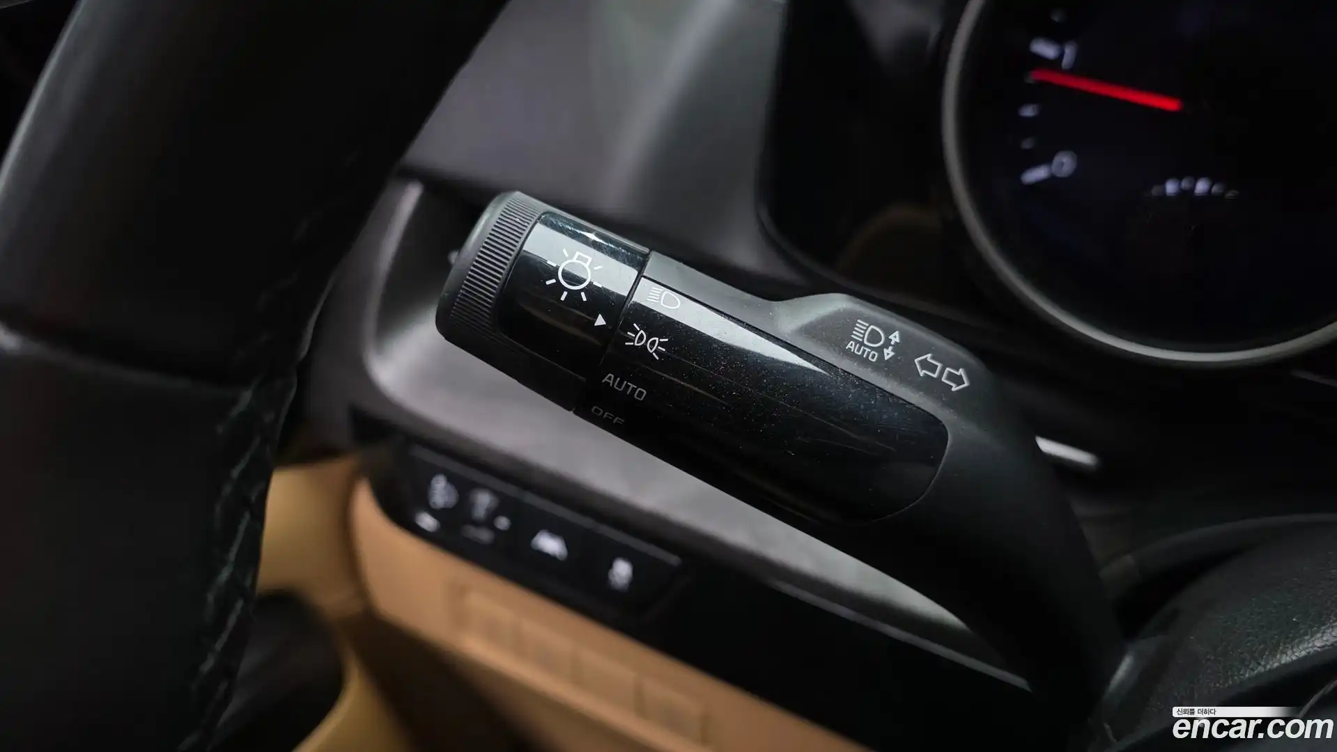 Canival Kia 2022.5-OPTION-041