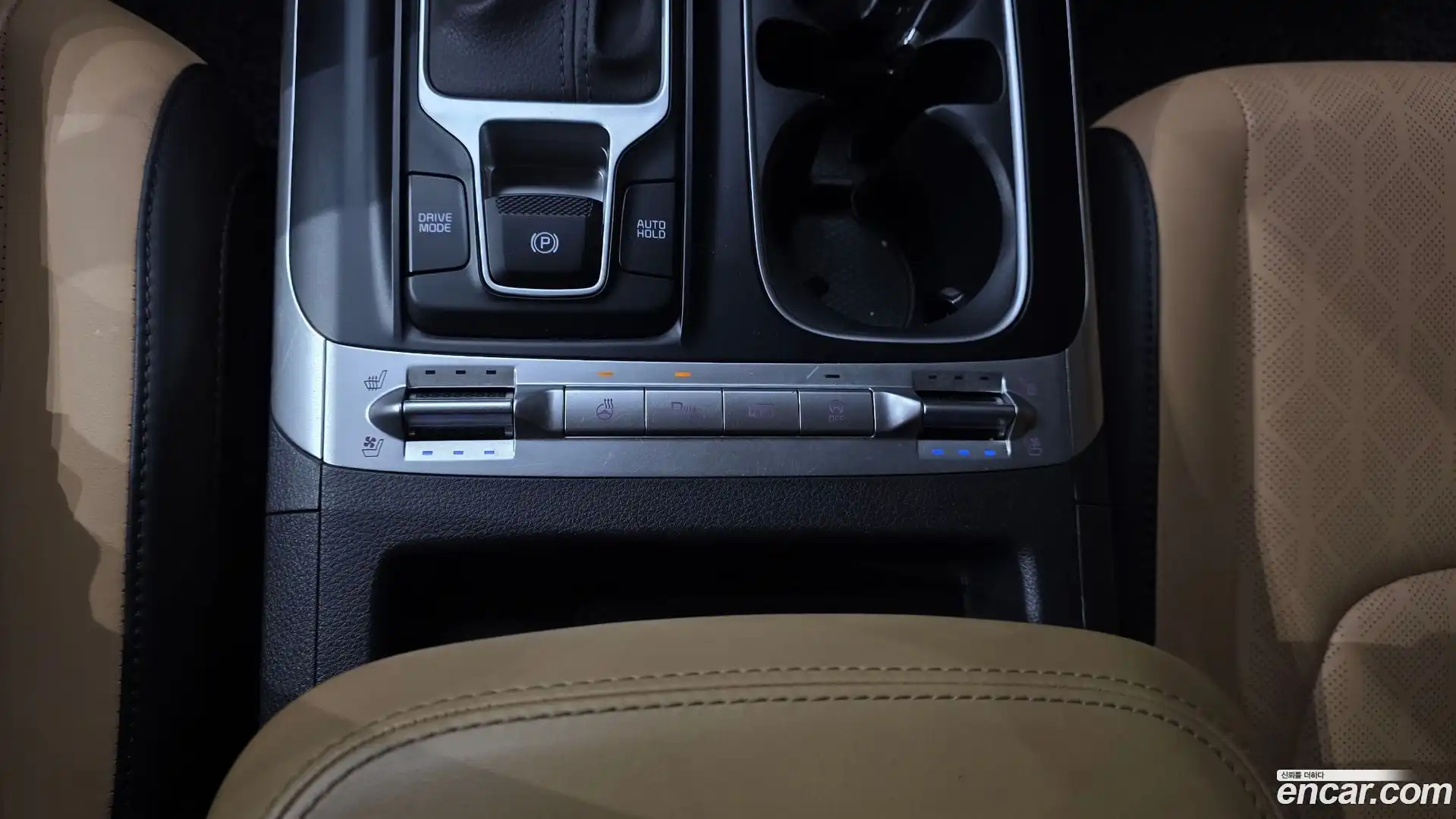 Canival Kia 2022.5-OPTION-043