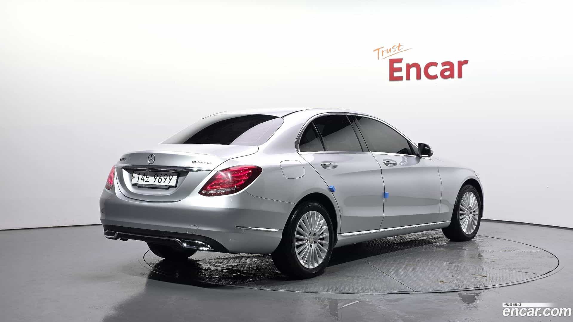 C-Class Mercedes-Benz 2014.6-OUTER-002