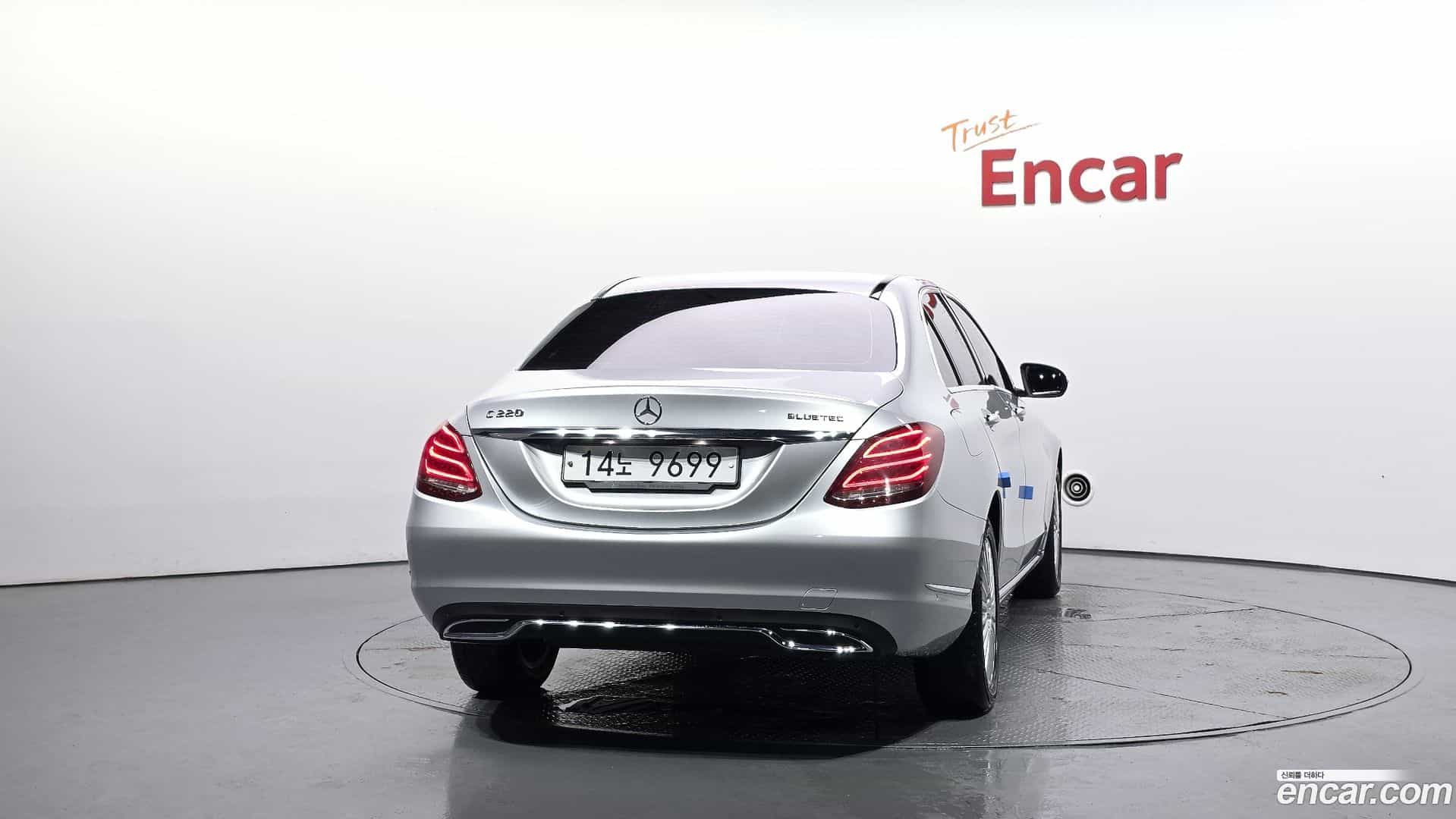 C-Class Mercedes-Benz 2014.6-OUTER-004